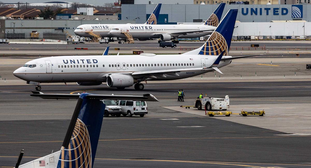1200x649.jpg United Air Tumbles as Profit Weakness Damps Faith in Turnaround