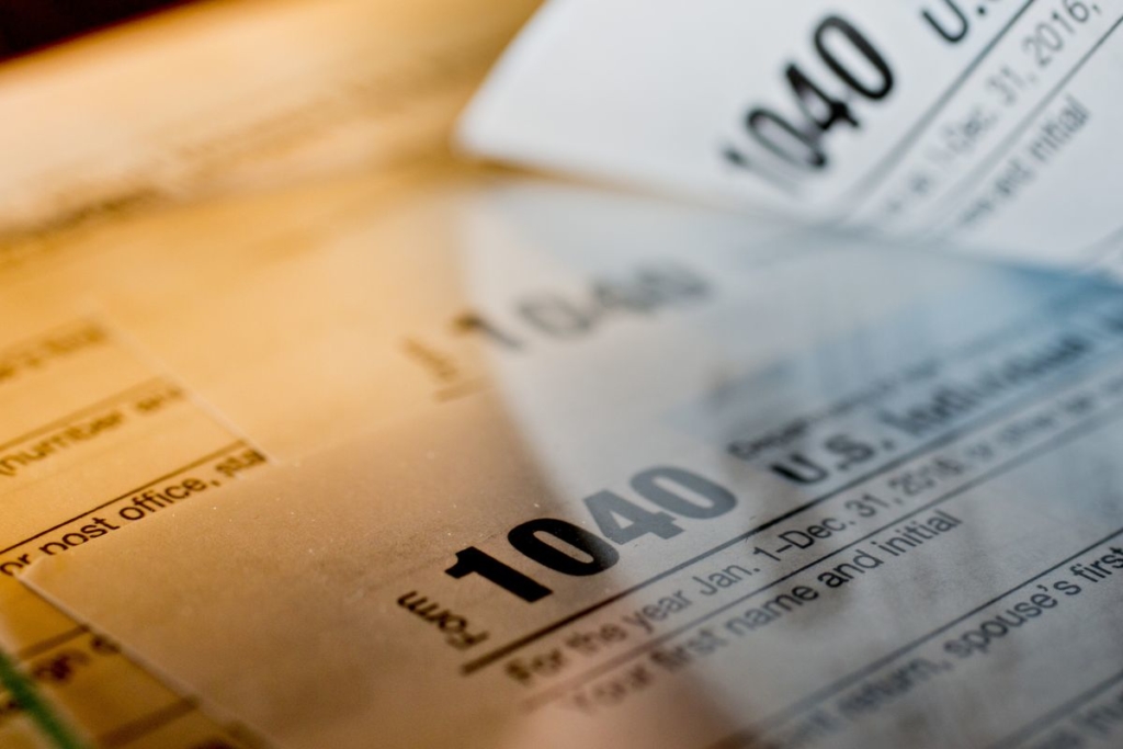 GOP Charges to Tax-Cut Finish Line