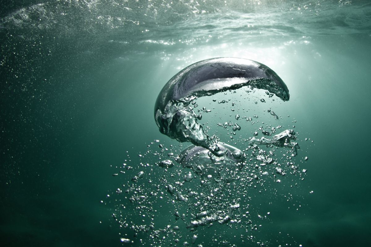 1200x800.jpg Did Bitcoin Just Burst? How It Compares to History’s Big Bubbles