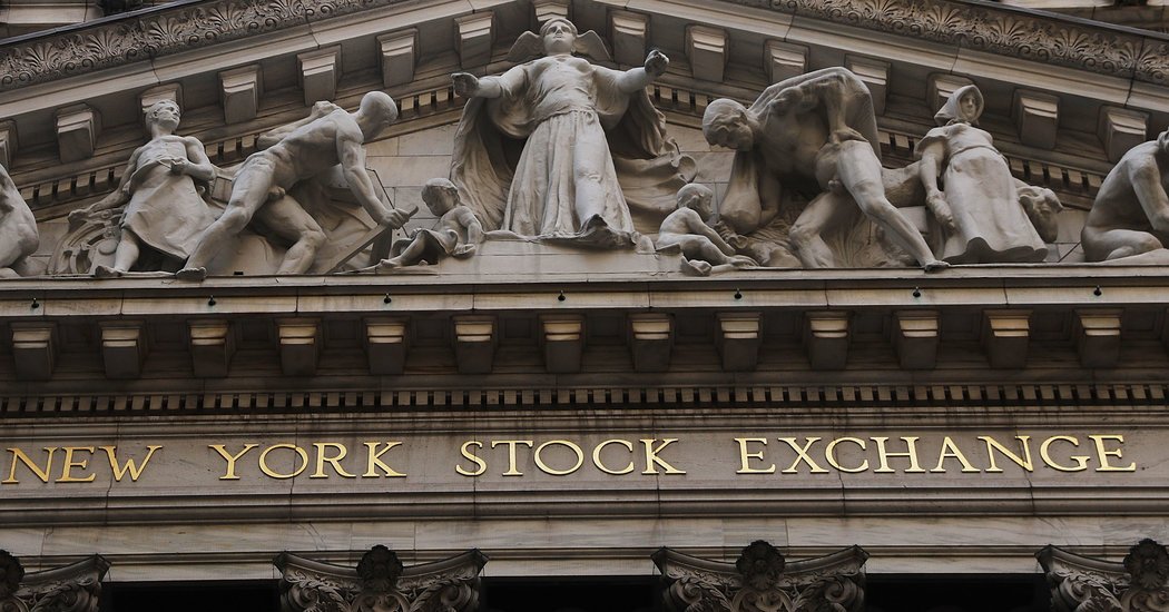 merlin_133331750_3f706f92-1ec7-4c97-b77b-793289017e21-facebookJumbo.jpg Context Matters. The Stock Market Drop Is Less Scary Than It Seems.