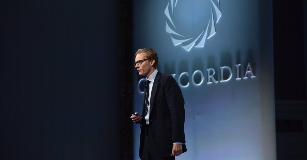 Cambridge Analytica, Trump-Tied Political Firm, Offered to Entrap Politicians