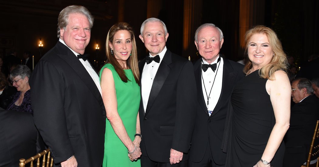 24dc-Broidy-1-facebookJumbo.jpg Fund-Raiser Held Out Access to Trump as a Prize for Prospective Clients