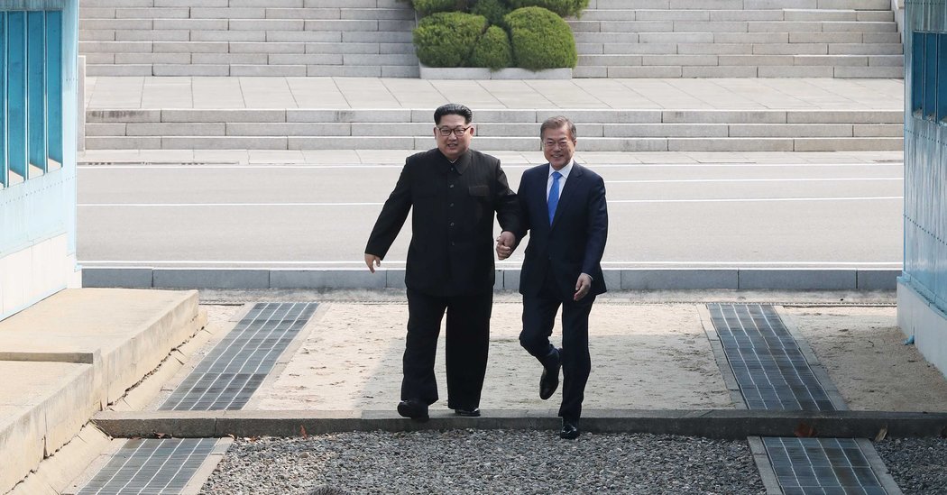 28korea-span-facebookJumbo.jpg North and South Korean Leaders Discuss Ending ‘History of Confrontation’