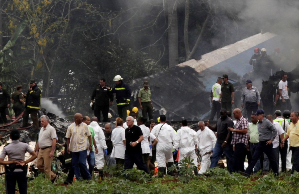 Cuban State Airliner Crashes on Takeoff, Killing More Than 100