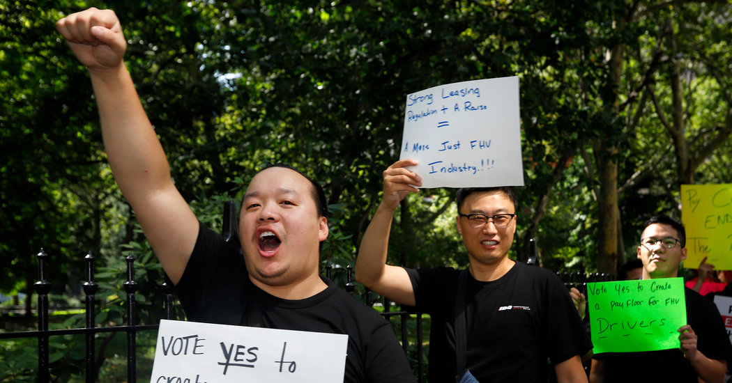 09cap1-facebookJumbo.jpg Uber Hit With Cap as New York City Takes Lead in Crackdown