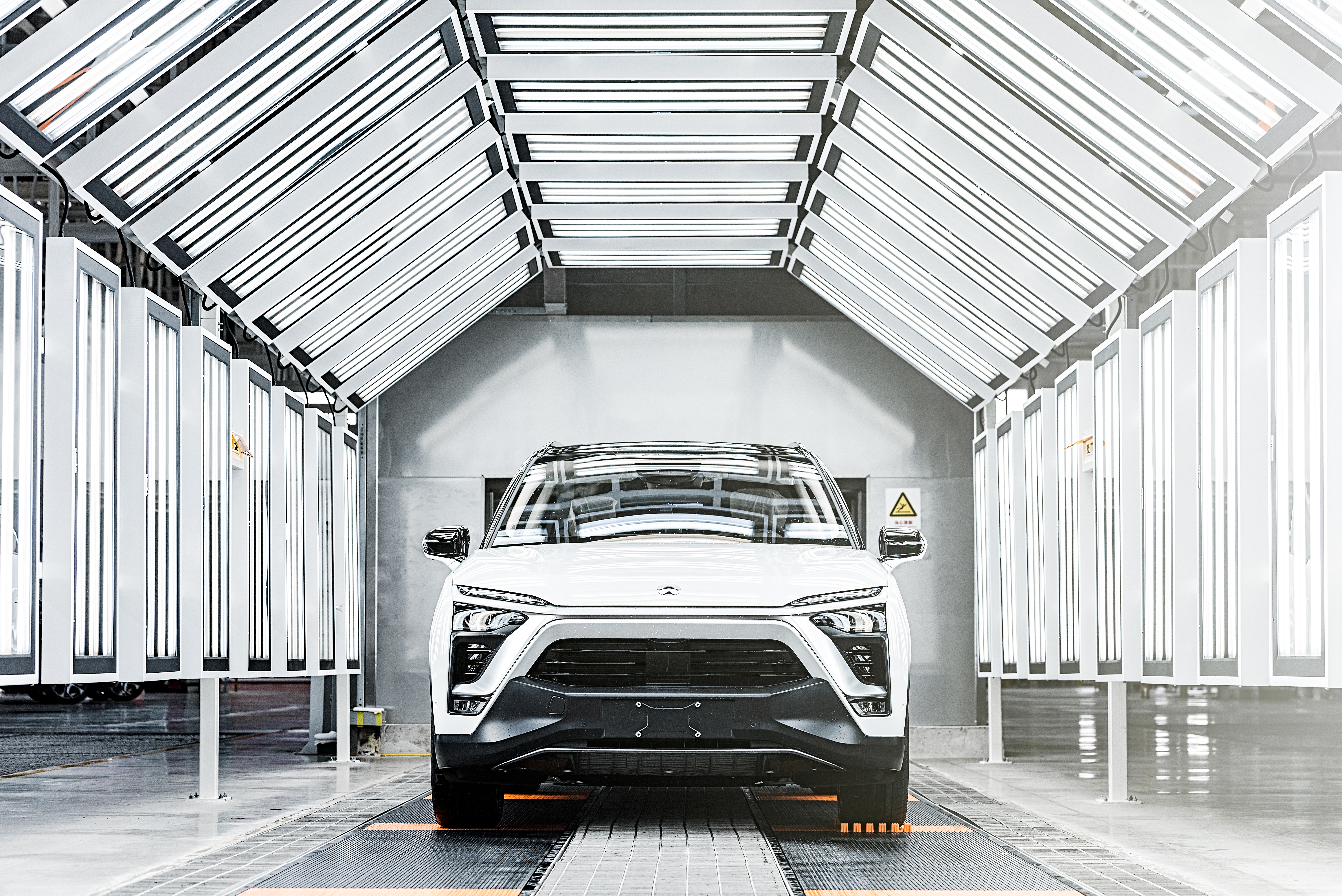 gettyimages-985553338.jpg While Elon Musk Pushes to Take Tesla Private, China’s Nio Files for a $1.8 Billion IPO