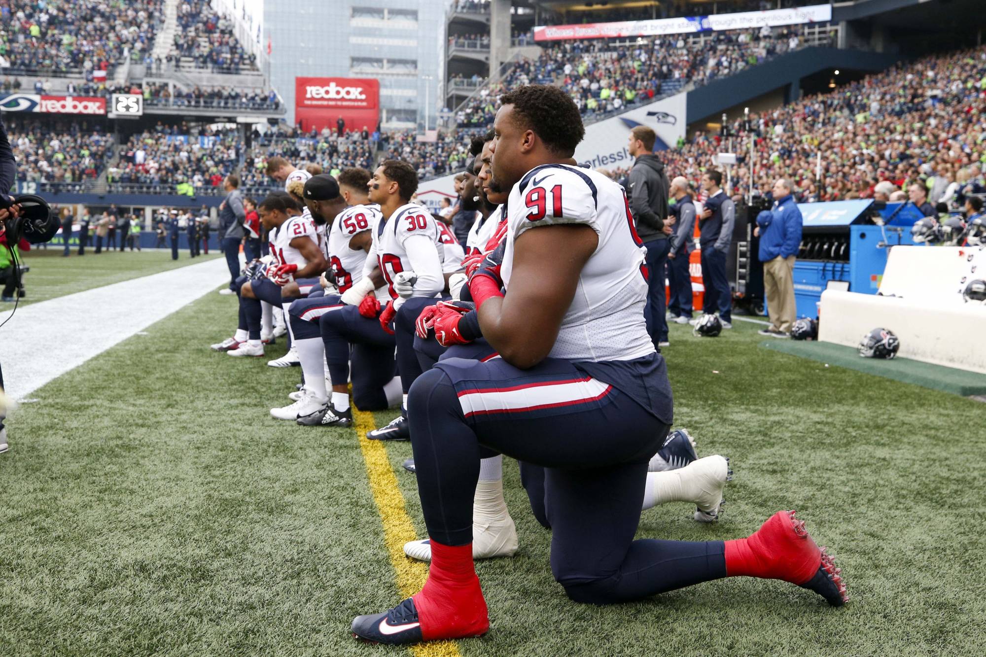 rts1hldb-e1534550726622.jpg ESPN Says It Won’t Air National Anthem Before Monday Night Football Games