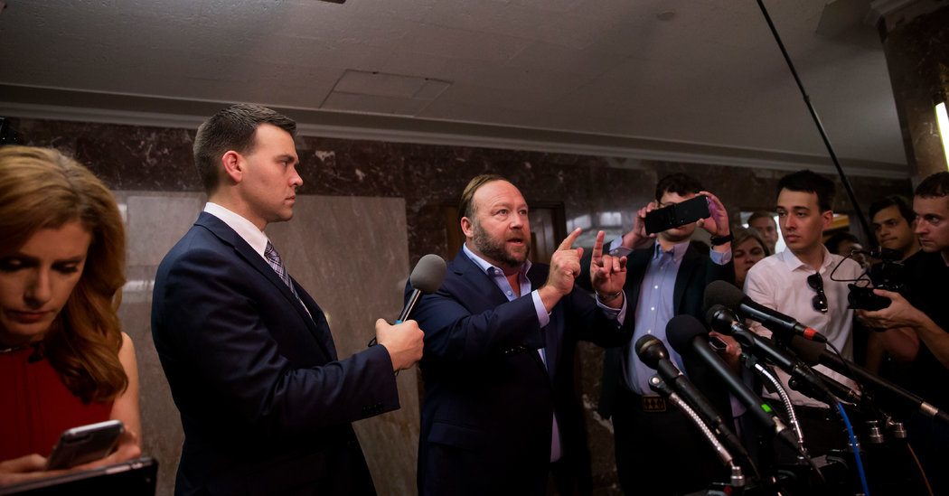 00dc-alexjones-facebookJumbo.jpg Conspiracy Theories Made Alex Jones Very Rich. They May Bring Him Down.