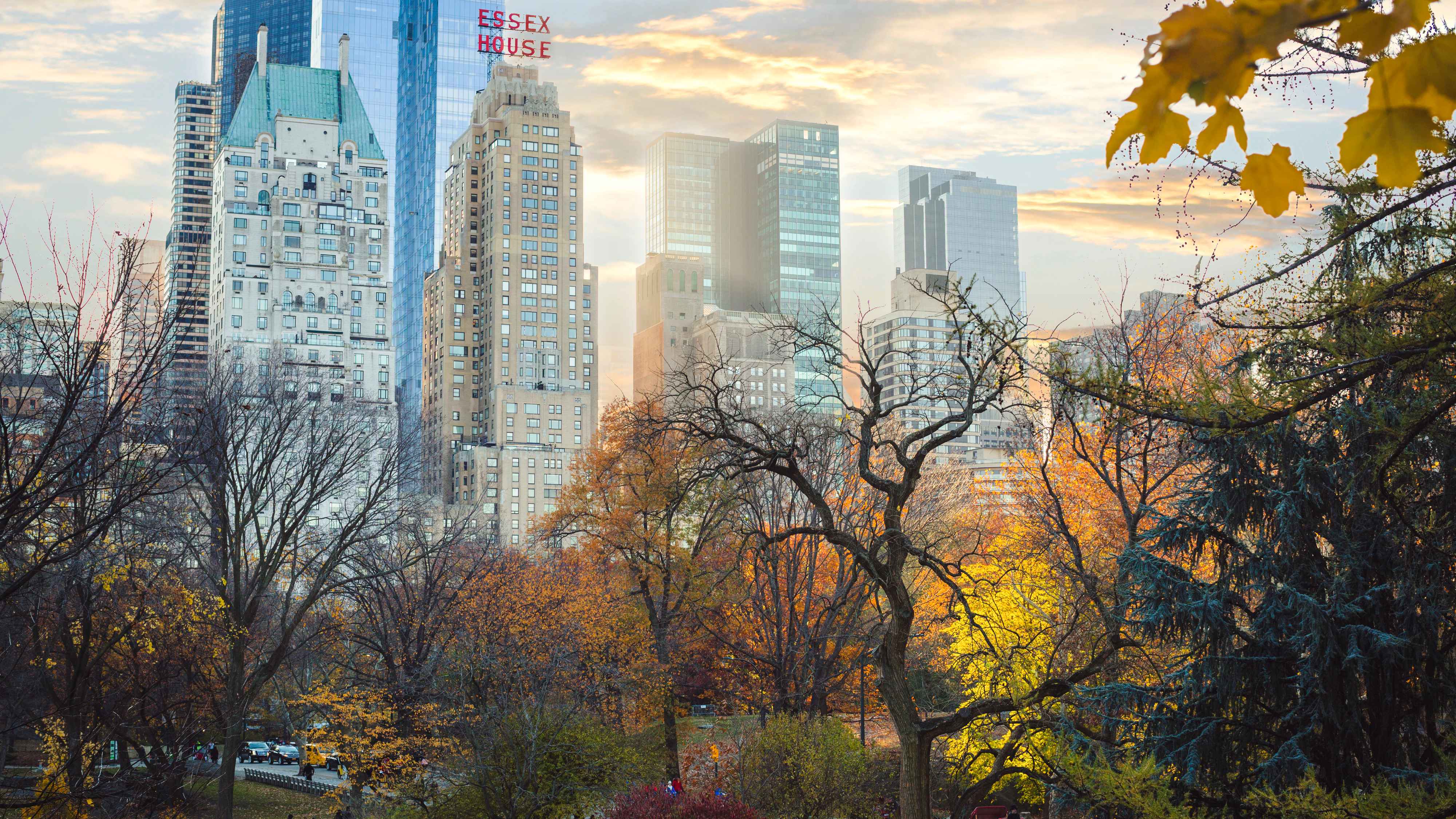 nycehouseessex https://cache.marriott.com/marriottassets/marriott/NYCEX/nycex-exterior-0125-hor-wide.jpg