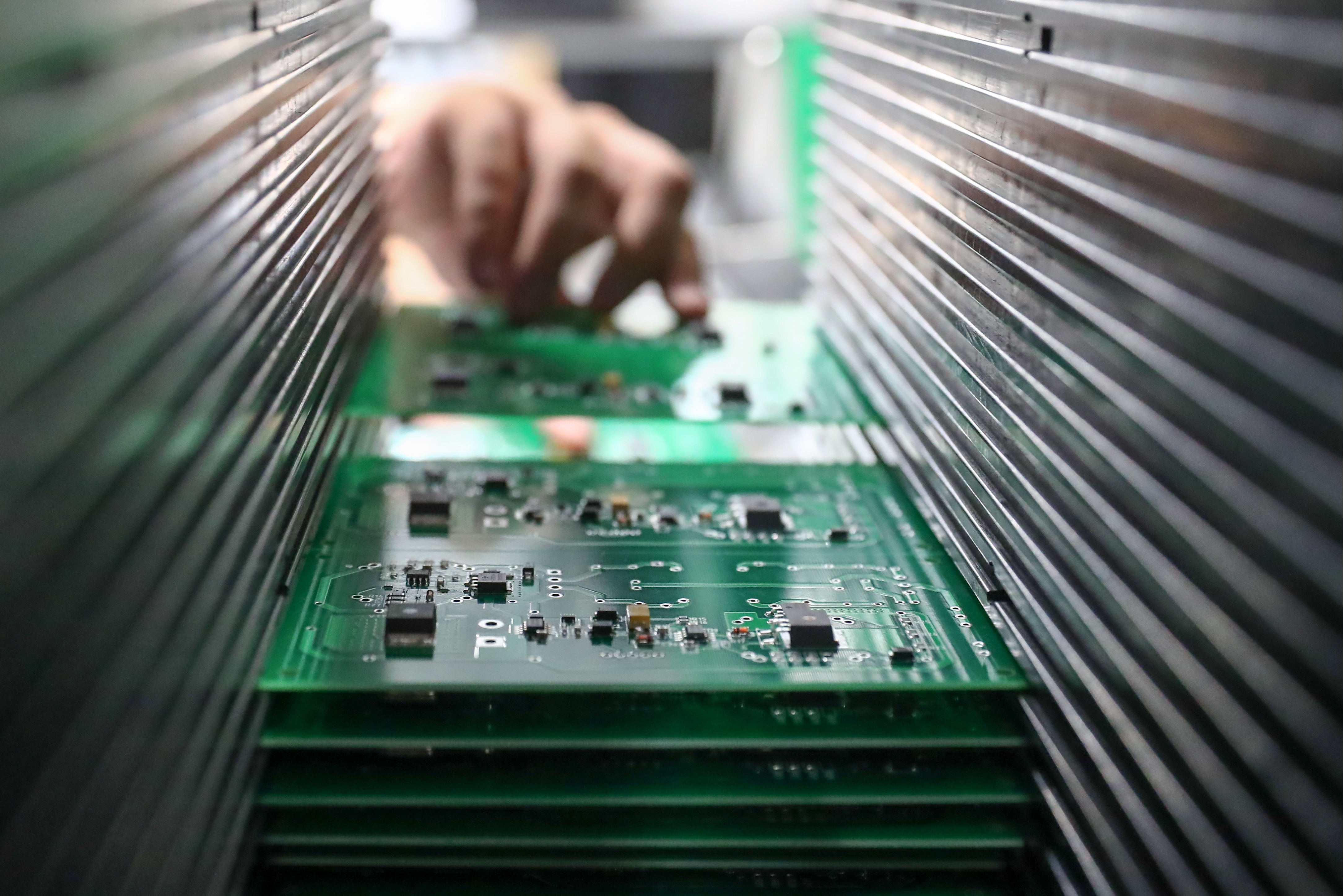 gettyimages-1013800020.jpg Cyber Saturday—China’s Chip Hack, Amazon and Apple’s Denials, Google’s Trust Reversal