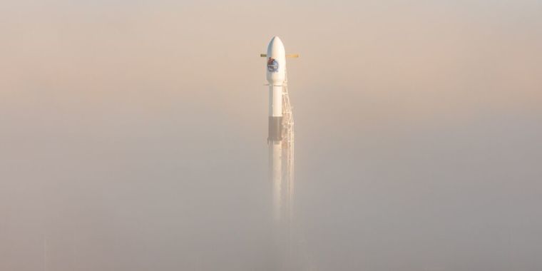 G_JAywUQ-760x380.jpeg SpaceX has a launch Sunday night, and it may make some noise