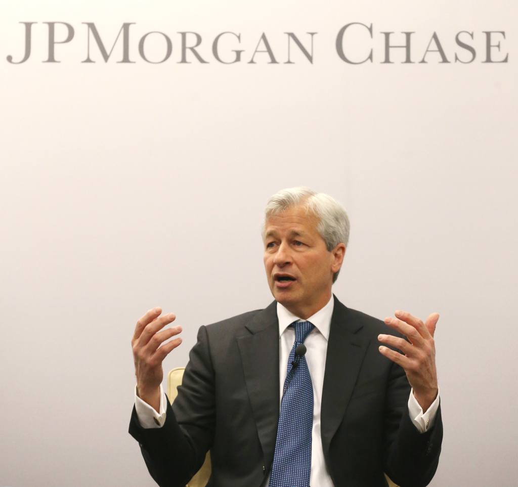 JPMorgan’s Stock Rose on Strong Earnings—Then Fell on Its CEO’s Buzzkill Outlook