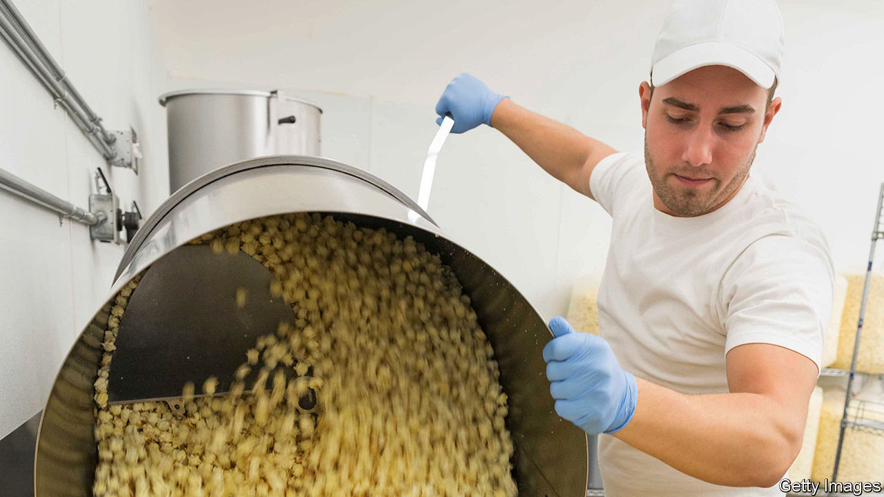 20181020_USP005_0.jpg Manufacturing jobs are defying expectations