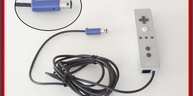 wii-gamecube-02-760x380.jpg Japanese auction reveals Nintendo’s first Wii remote… for the GameCube