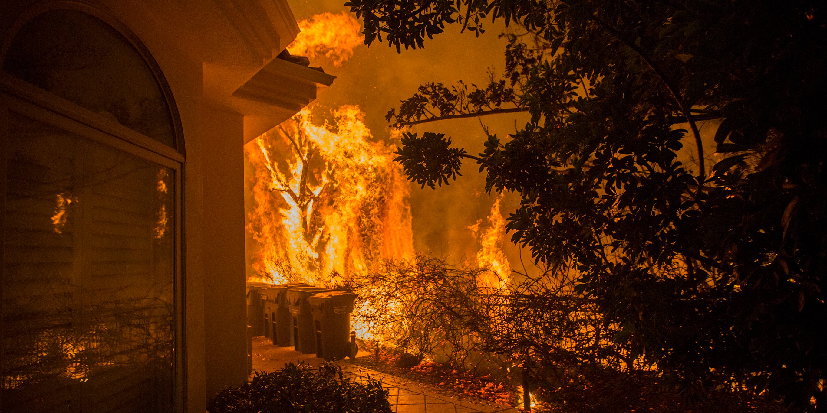 At least 9 people dead, thousands of homes destroyed in 3 dangerous wildfires burning across California At least 9 people dead, thousands of homes destroyed in 3 dangerous wildfires burning across California