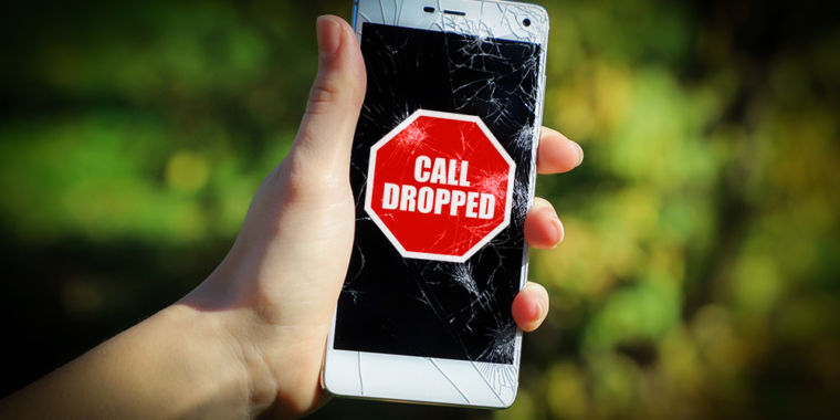 call-dropped-760x380.jpg At least one major carrier lied about its 4G coverage, FCC review finds