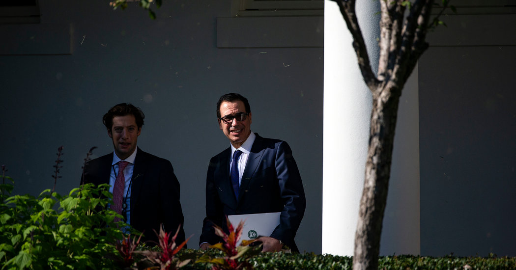 25DC-MNUCHIN-facebookJumbo.jpg Trump Renews Attack on Fed as Mnuchin Tries to Calm Markets