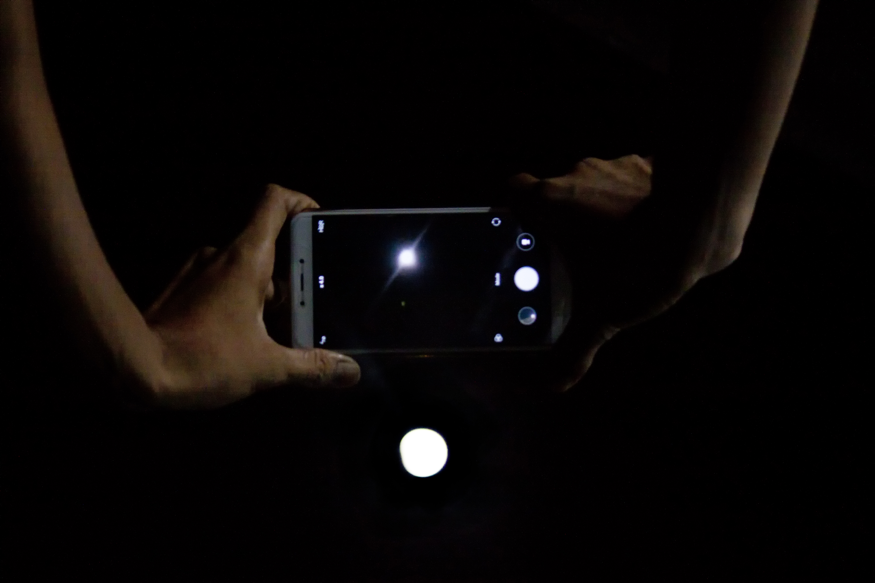 gettyimages-827375808.jpg Cyber Saturday—Phone Location Spying, Kaspersky’s FBI Tip, ‘El Chapo’ Compromised