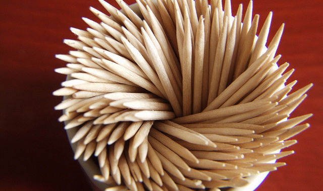 toothpicks-640x380.jpg This gory medical case shows why you should never, ever swallow a toothpick