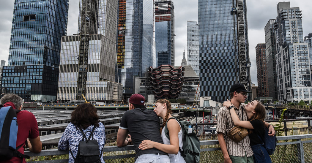 00hudsonyards1-facebookJumbo.jpg Amazon’s Tax Breaks and Incentives Were Big. Hudson Yards’ Are Bigger.