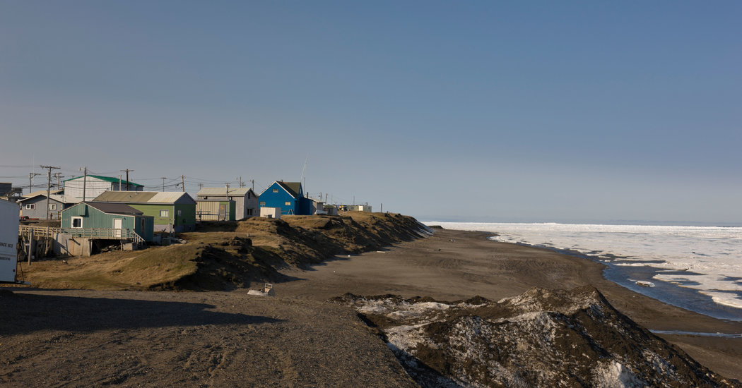 merlin_152827284_cae6c98f-39e6-4977-b9b8-8cac9f513ad0-facebookJumbo.jpg Trump’s Order to Open Arctic Waters to Oil Drilling Was Unlawful, Federal Judge Finds