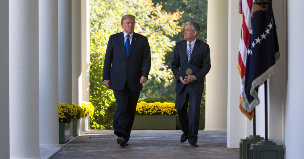Trump Says Fed Should Cut Rates and Lift Economy