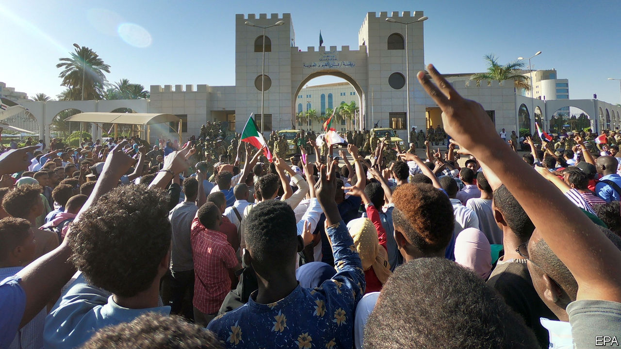 20190413_MAP502.jpg Protests against the rule of Omar al-Bashir in Sudan are growing
