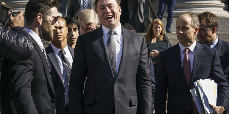 GettyImages-1134883426-760x380.jpg Elon Musk reaches settlement in SEC tweet battle