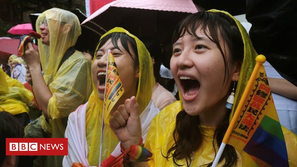 Taiwan legalises same-sex marriage