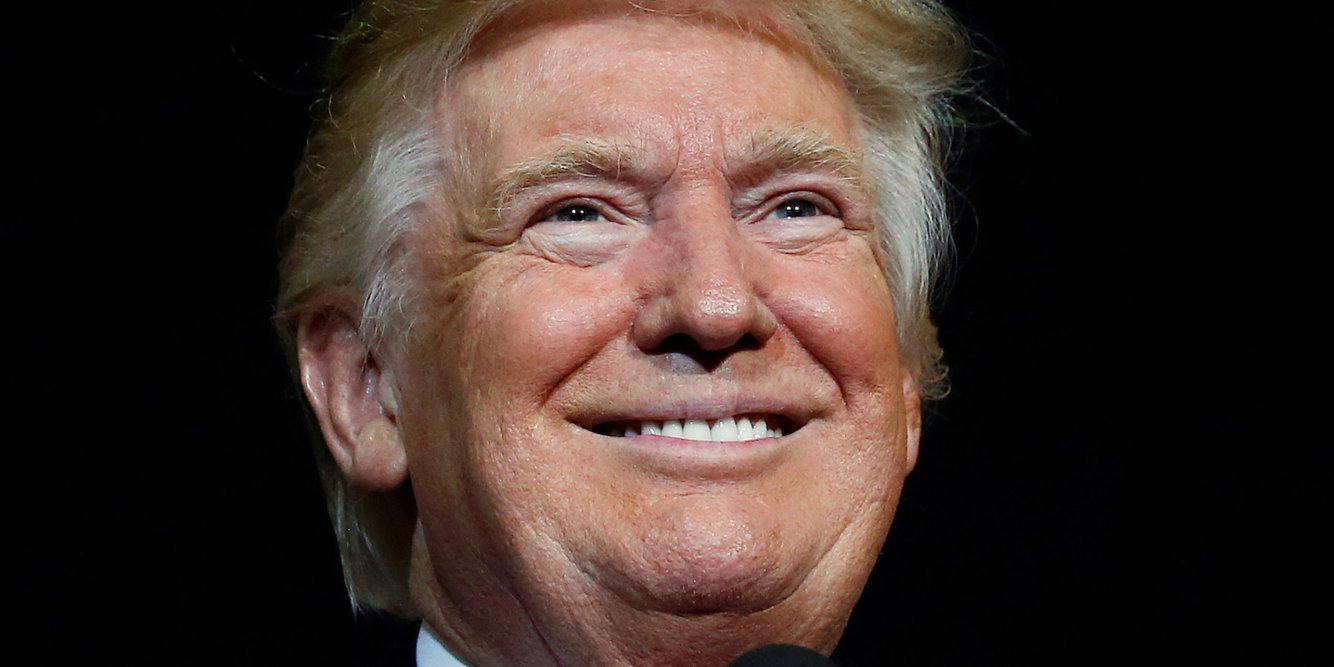 5ce747d0df29c84c3904e6b3-1334-667.jpg Trump says he’ll slap 5% tariff on all Mexican goods to ‘STOP’ influx of migrants at the US-Mexico border