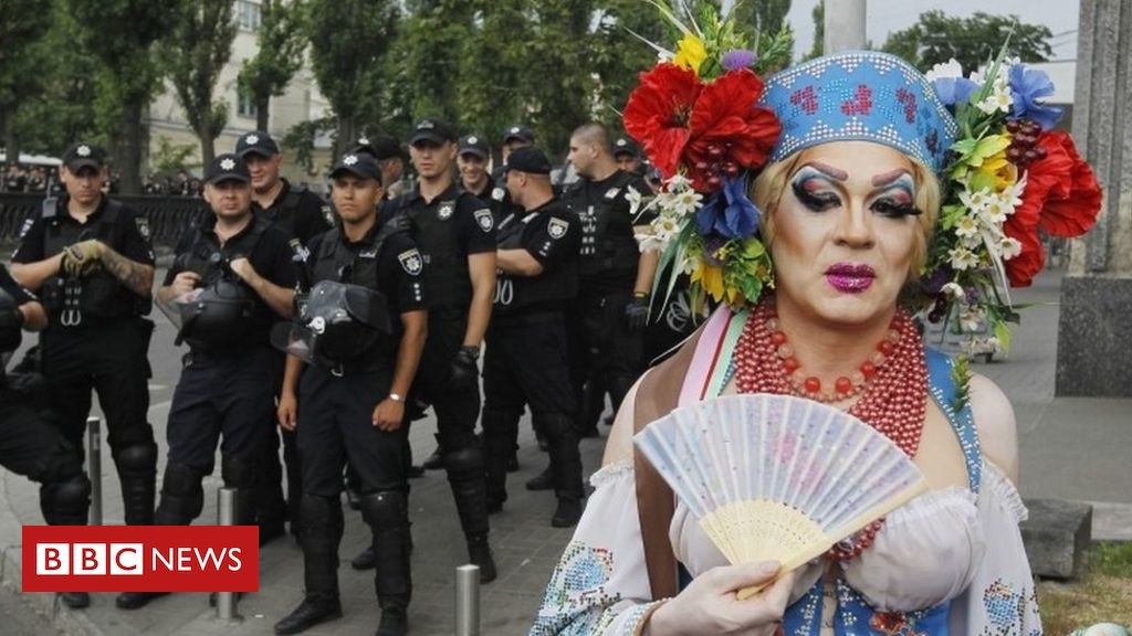 Ukraine holds largest gay pride event to date