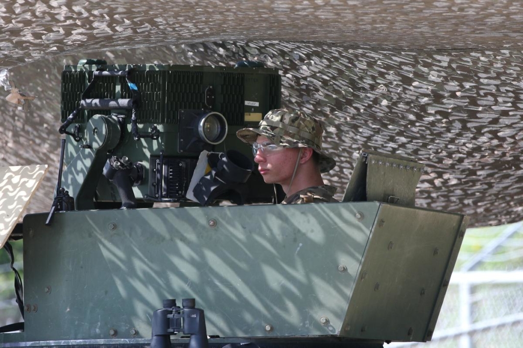 Pentagon approves additional 2,100 troops to U.S.-Mexico border