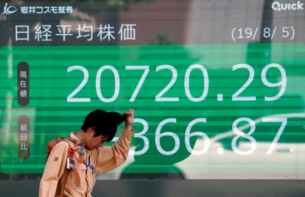 Fragile calm returns to stock markets as yuan steadies
