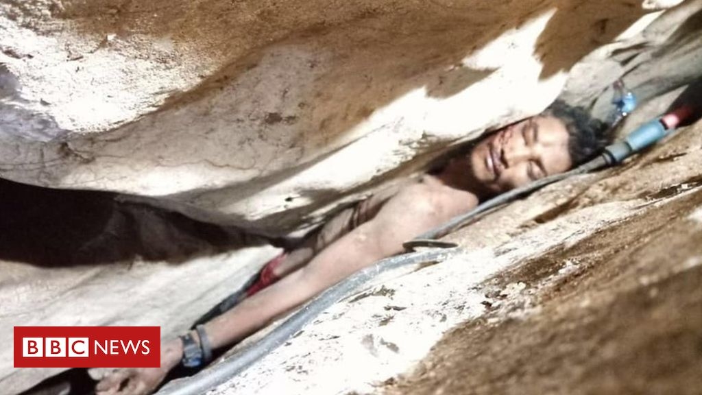 Cambodian rescued after four days trapped in cave