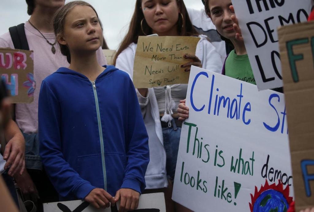 Teenage activist Greta Thunberg takes climate protest to Trump