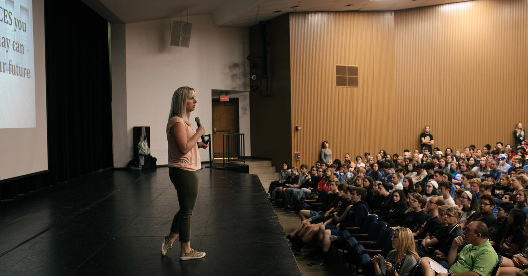 at-school-everyone-vapes-and-adults-are-in-crisis-mode.jpg At School, ‘Everyone Vapes,’ and Adults Are in Crisis Mode