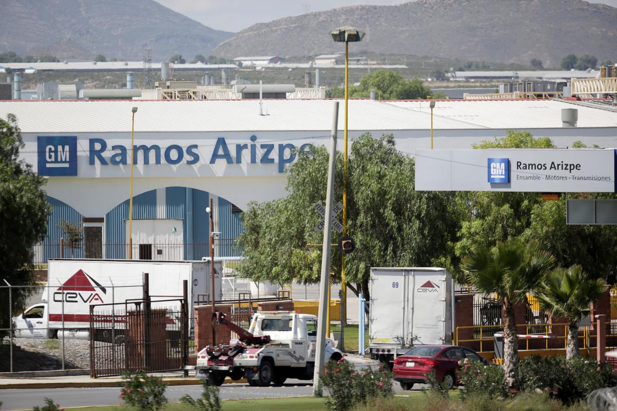 gm-laying-off-another-415-workers-in-mexico-as-us-strike-continues.jpg GM laying off another 415 workers in Mexico as U.S. strike continues