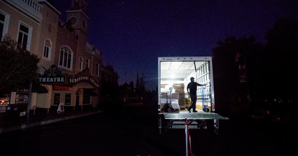 Lights Out Across Northern California as PG&E Warns of Wildfire Threat