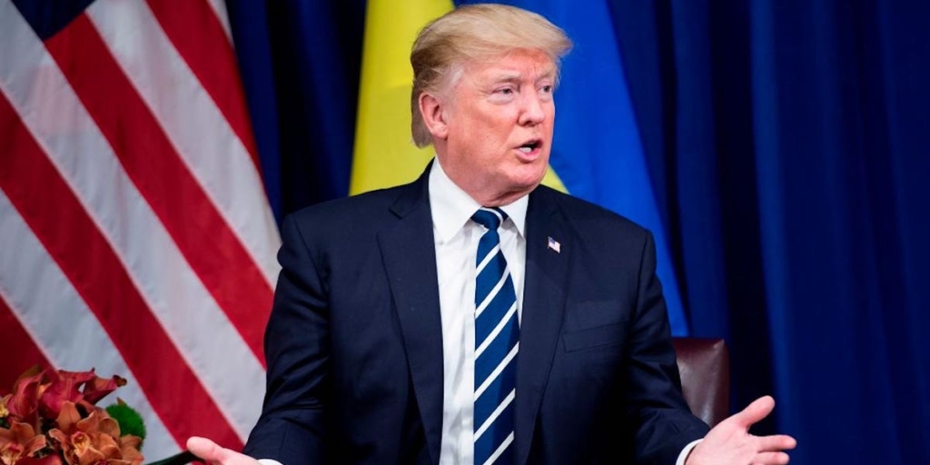 Top White House aide to testify that he twice reported Trump concerns – Business Insider