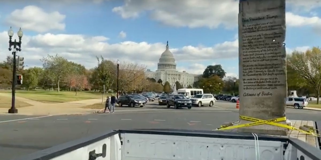Berliners tried to send Trump a piece of the Berlin Wall – Business Insider