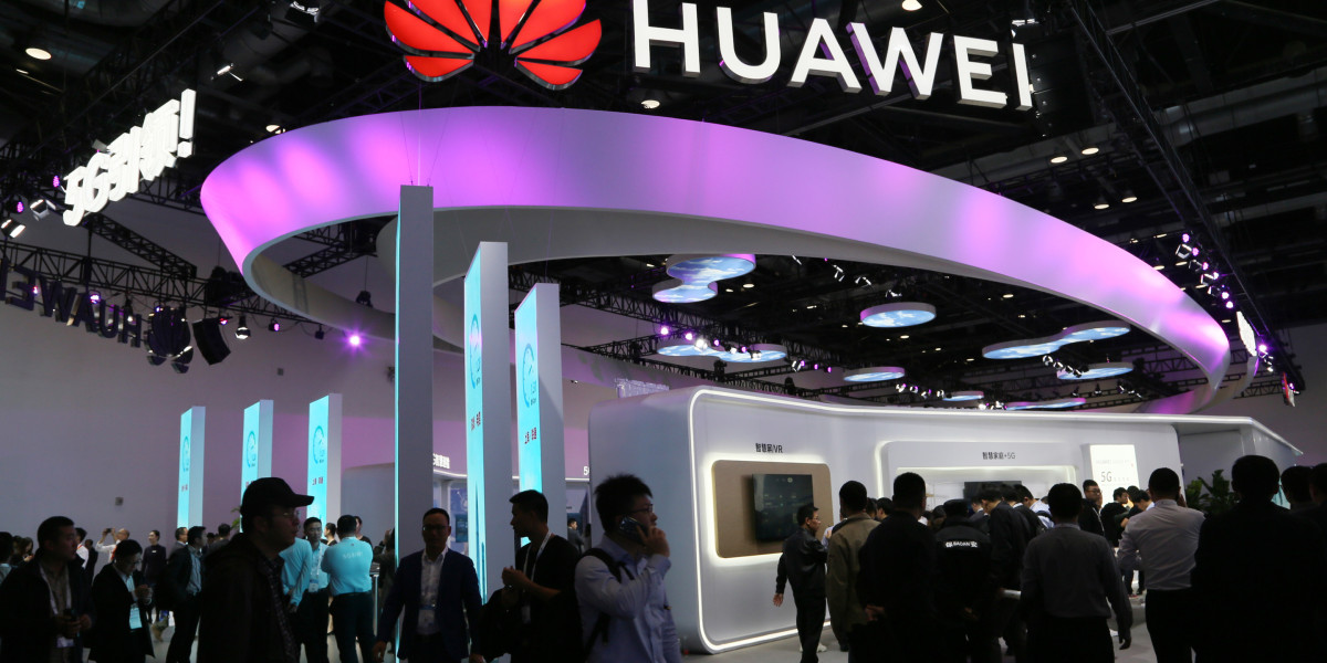 Huawei Workers Get Bonuses for Retooling Products Threatened by U.S. Sanctions Huawei Workers Get Bonuses for Retooling Products Threatened by U.S. Sanctions