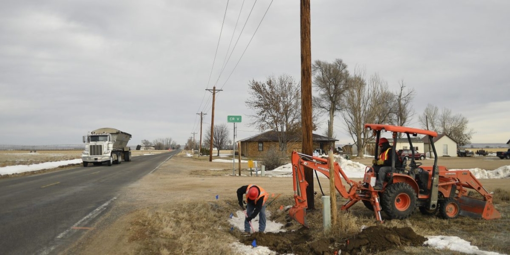 5G’s side streets will be empty without fiber’s interstate
