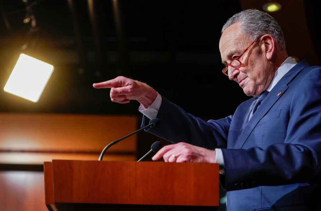 Democratic U.S. Senator Schumer expresses regret for Supreme Court comments