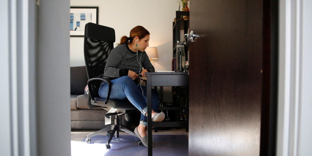 How to develop trust with your boss while working remotely