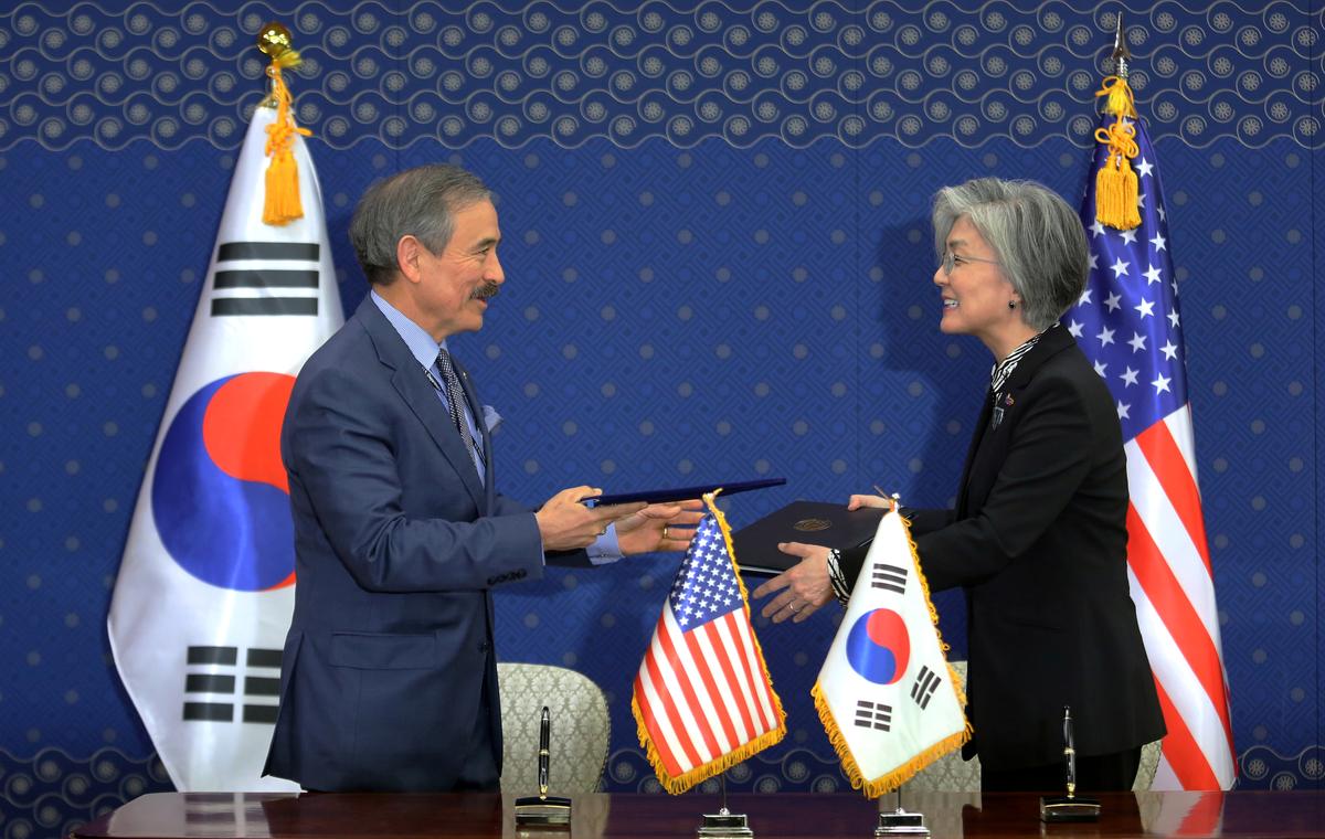 exclusive-us-ambassador-to-south-korea-is-discussing-plans-to-resign-sources.jpg Exclusive: U.S. ambassador to South Korea is discussing plans to resign – sources