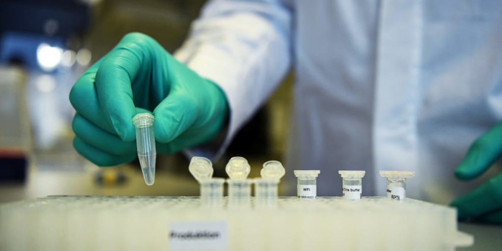 Coronavirus antibody treatments: Eli Lilly, Regeneron, GSK, Amgen – Business Insider