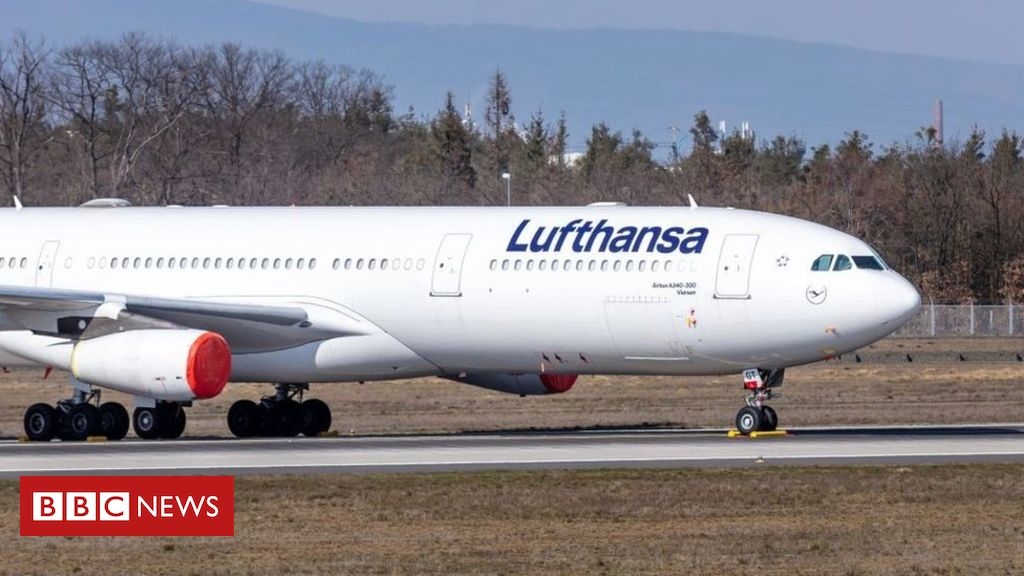 Lufthansa plans to cut 22,000 jobs