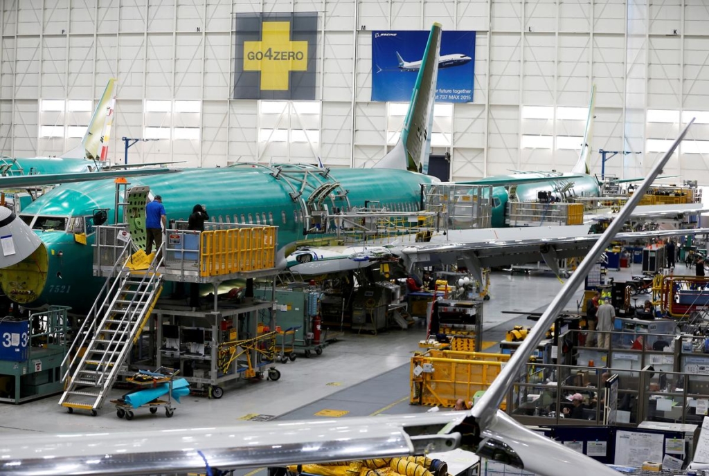 Air maintenance firms, manufacturers plan for $60 billion in lost sales