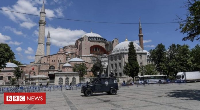 Church body wants Hagia Sophia decision reversed Church body wants Hagia Sophia decision reversed