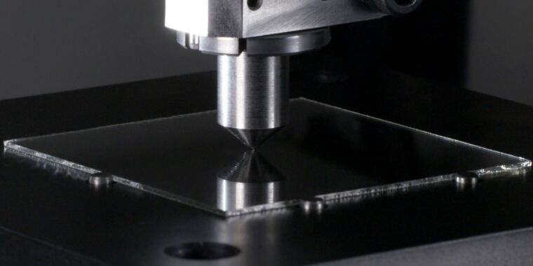 your-next-smartphone-will-be-a-lot-harder-to-scratch.jpg Your next smartphone will be a lot harder to scratch